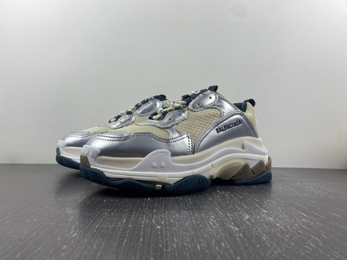 BALCIA TRIPLE S SNEAKER