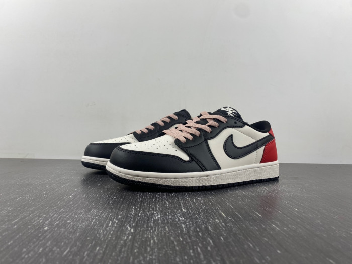 Paris Saint-Germain x Air Jordan 1 Low OG HF8828-100