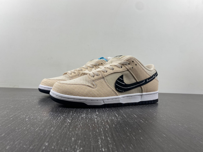 Albino & Preto x Nike SB Dunk Low FD2627-200