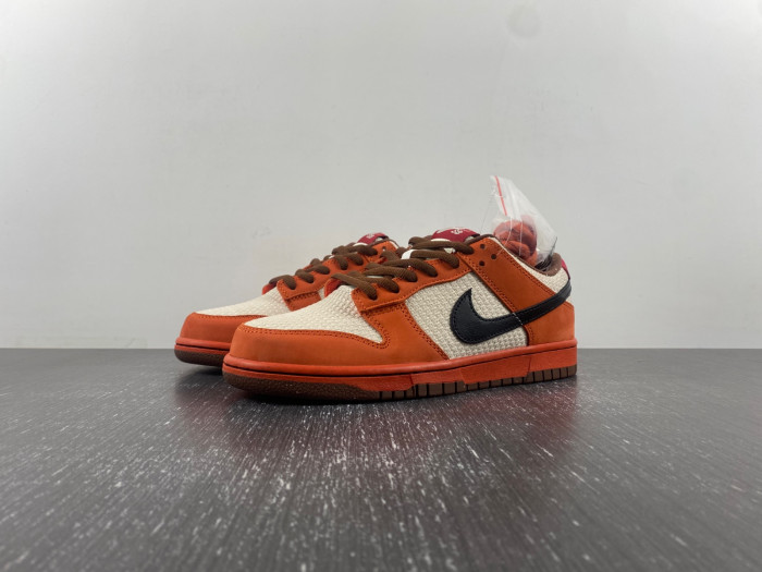 Nike Dunk Low Premium SB 