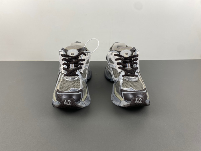 BALCIA RUNNER SNEAKER