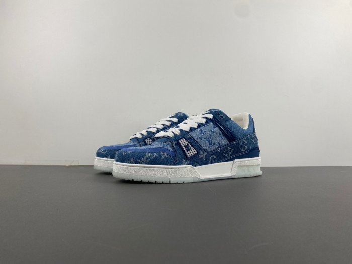 LUSV SNEAKERS
