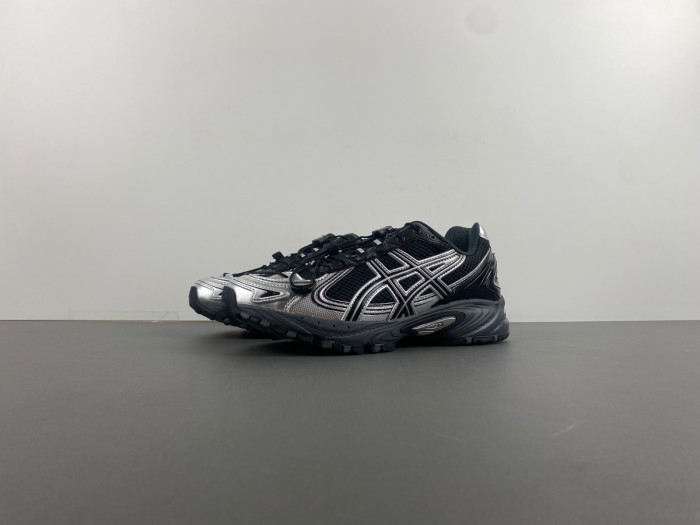 As*ic*s gel-kahana tr v4 