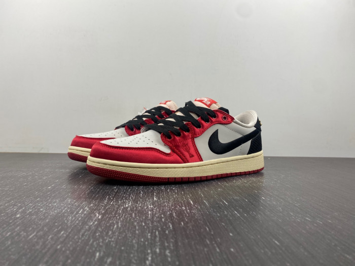 Trophy Room x Air Jordan 1 Low OG "Home" FN0432-017