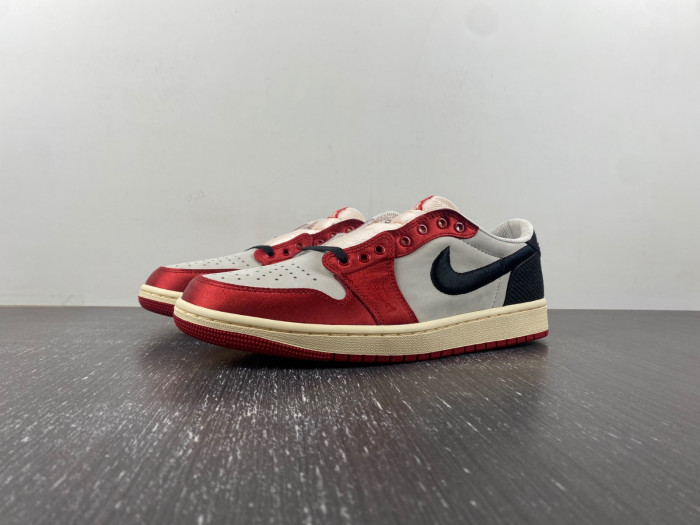 Trophy Room x Air Jordan 1 Low OG FN0432-100