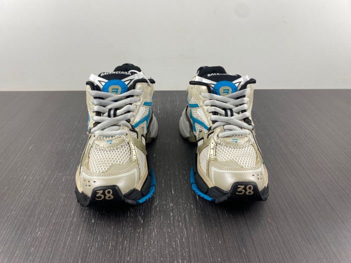 BALCIA RUNNER SNEAKER