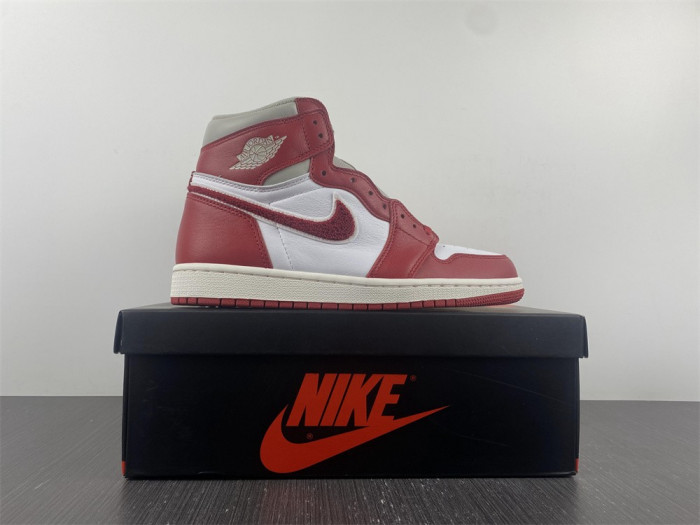 Air Jordan 1 High OG WMNS “Newstalgia” DJ4891-061
