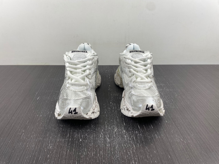 BALCIA RUNNER SNEAKER