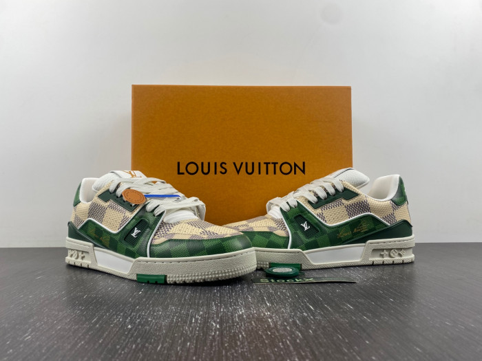 LUSV SNEAKERS