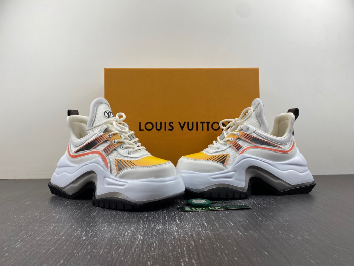 LUSV SNEAKERS