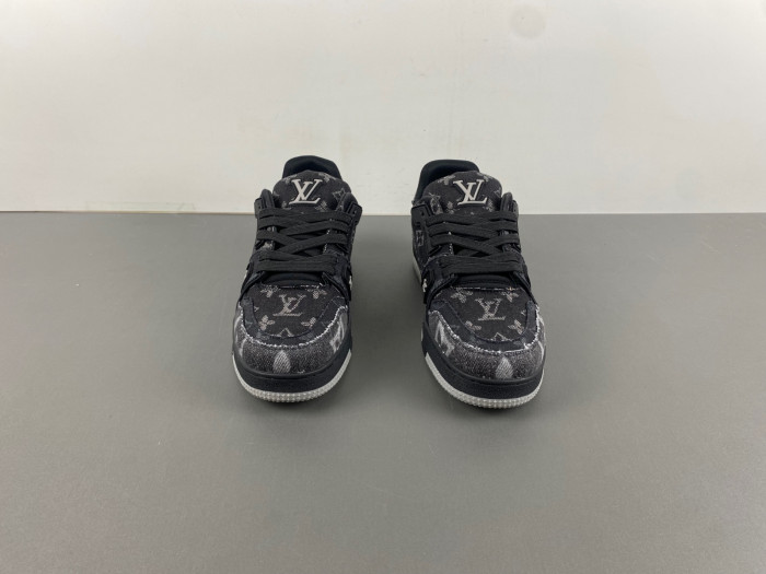 LUSV SNEAKERS