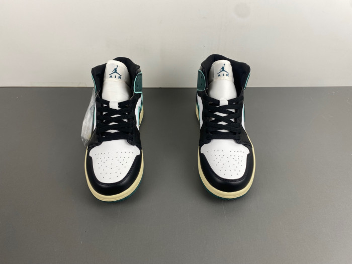 Air Jordan 1 Mid "White/Black/Oxidized Green" FQ7818-100