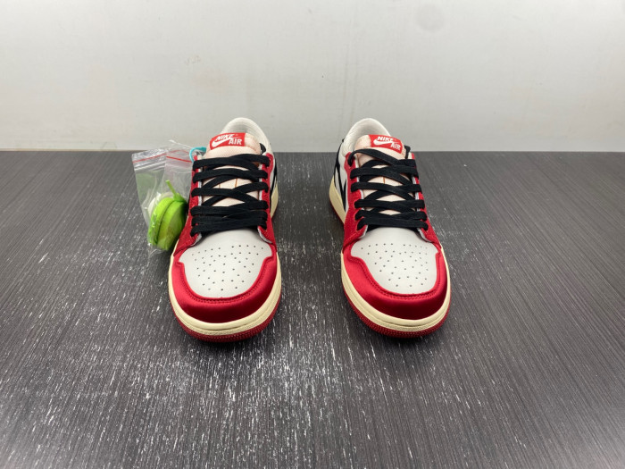 Trophy Room x Air Jordan 1 Low OG "Home" FN0432-017