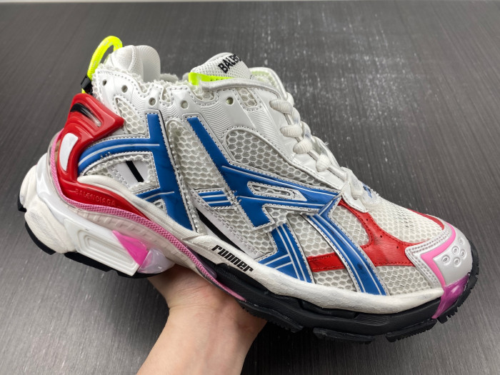 BALCIA RUNNER SNEAKER