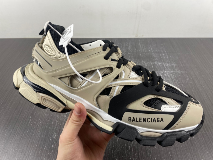 BALCIA Track SNEAKER