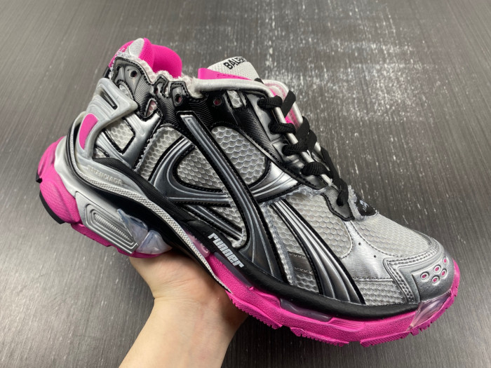 BALCIA RUNNER SNEAKER