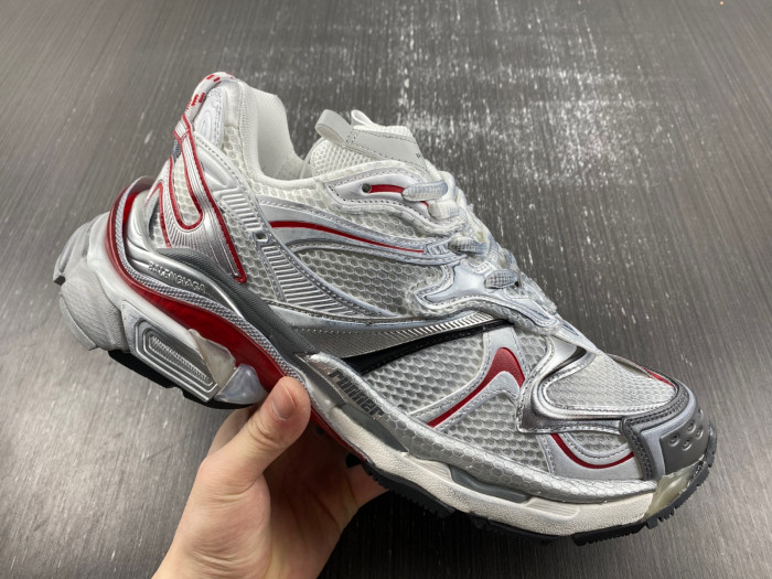 BALCIA RUNNER SNEAKER