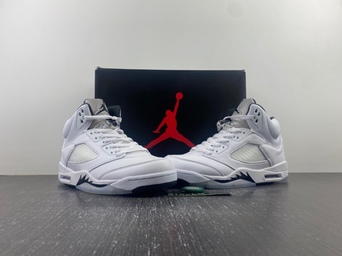 Air Jordan 5 Retro White Black - DD0587-110