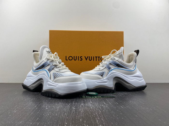 LUSV SNEAKERS