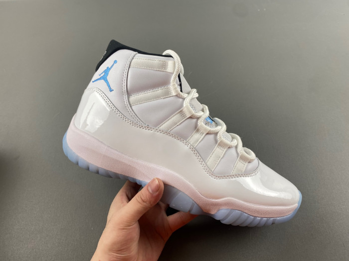 Air Jordan 11 "Legend Blue" / "Columbia" 2024 CT8012-104