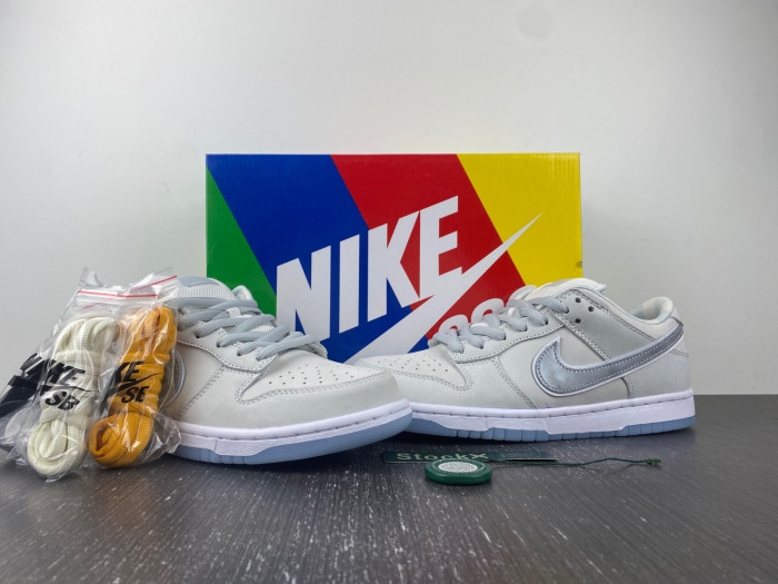 Concepts x Nike SB Dunk Low White Lobster FD8776-100