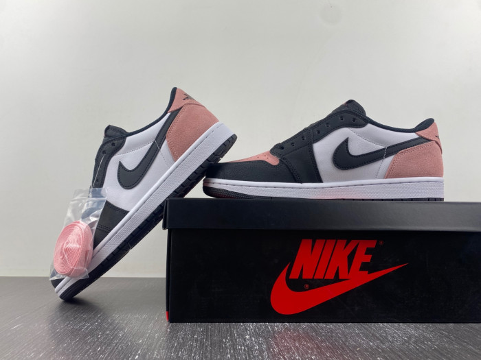 Jordan 1 Low OG Bleached Coral - CZ0790-061