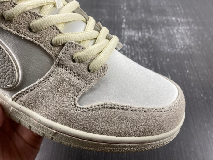 NIKE SB DUNK LOW CITY OF LOVE COCONUT MILK FZ5654-100