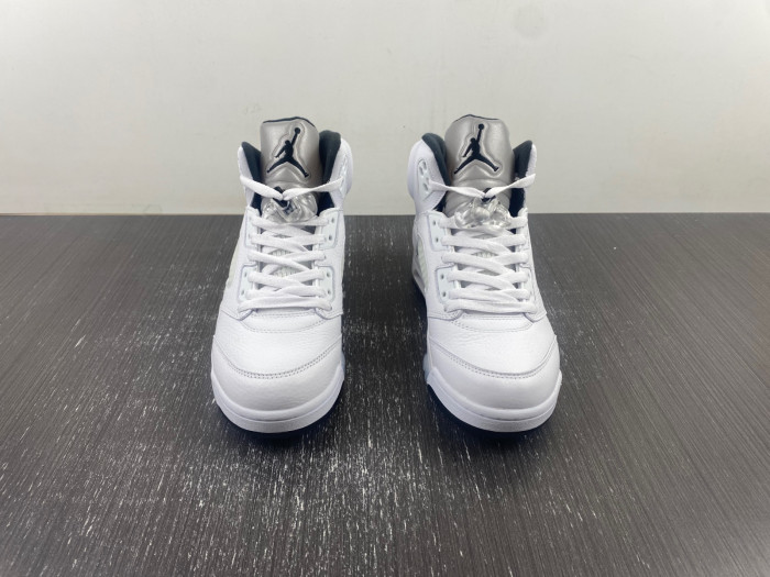 Air Jordan 5 Retro White Black - DD0587-110