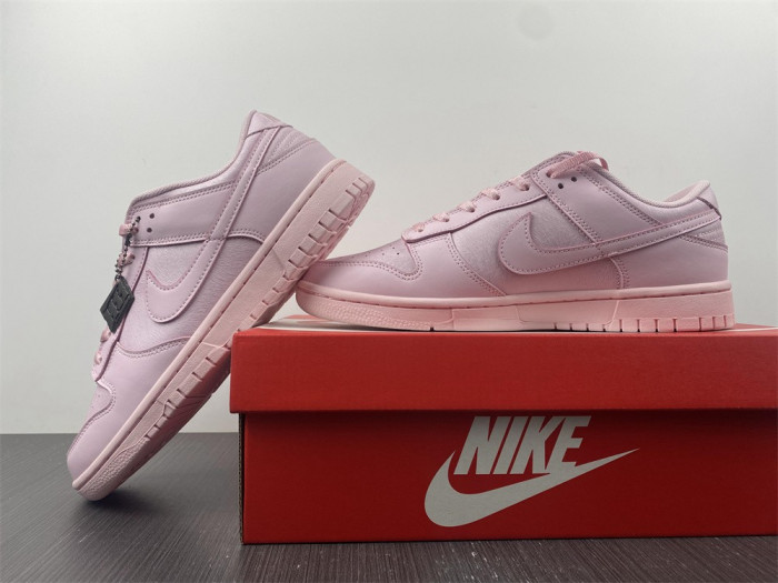 Nike Dunk Low Pink (GS) 921803-601