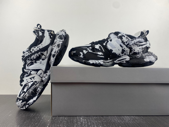 BALCIA Track SNEAKER