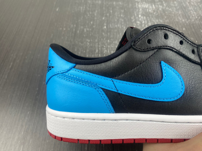 Jordan 1 Retro Low OG NC to Chi (Women