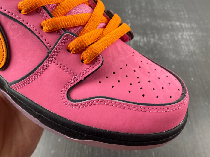 The Powerpuff Girls x Nike SB Dunk Low “Blossom” FD2631-600