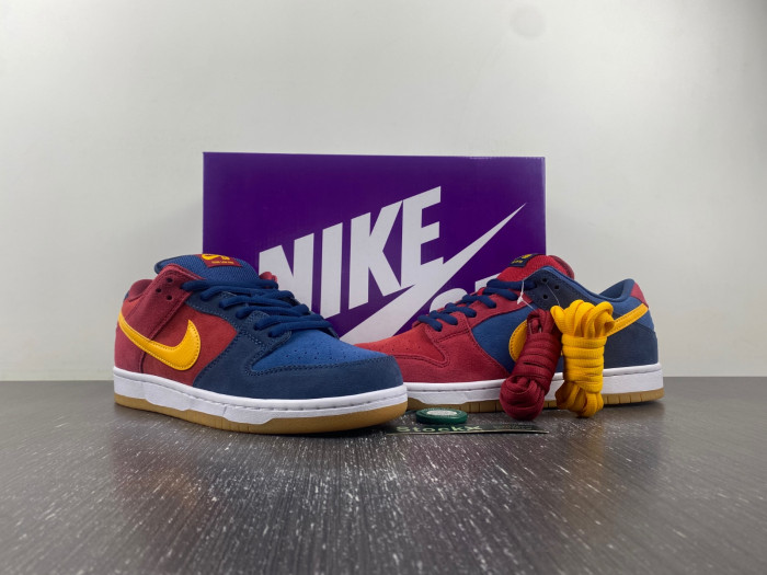 Nike SB Dunk Low Catalonia DJ0606-400