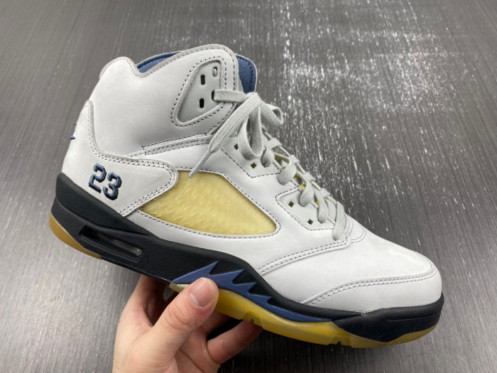 Air Jordan 5 "A Ma Maniere - Diffused Blue" FZ5758-004