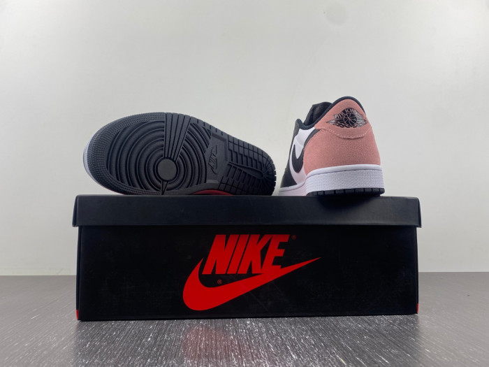 Jordan 1 Low OG Bleached Coral - CZ0790-061