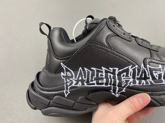 BALCIA TRIPLE S SNEAKER