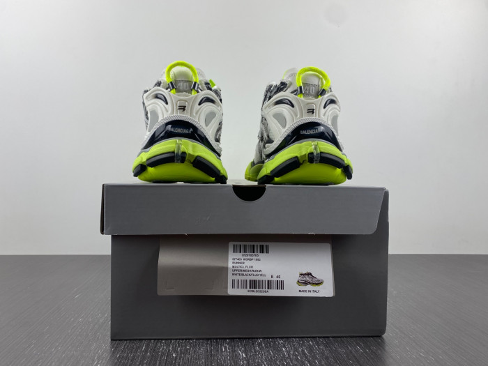 BALCIA RUNNER SNEAKER