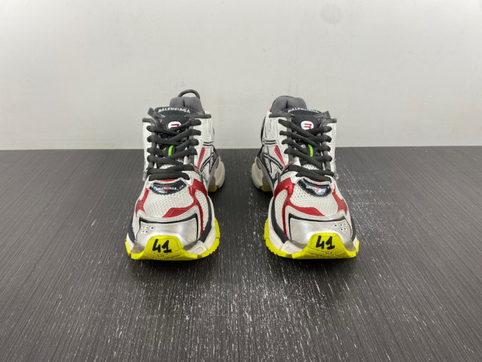 BALCIA RUNNER SNEAKER