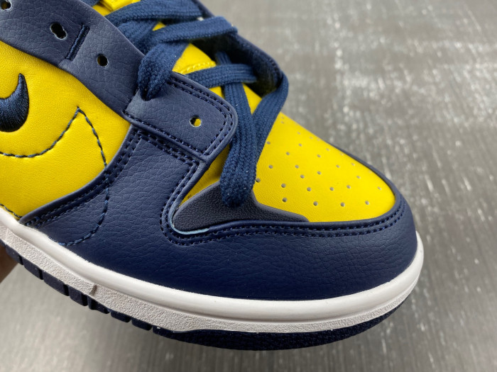 Nike Dunk Low Disrupt 2 Michigan - DV4024-400