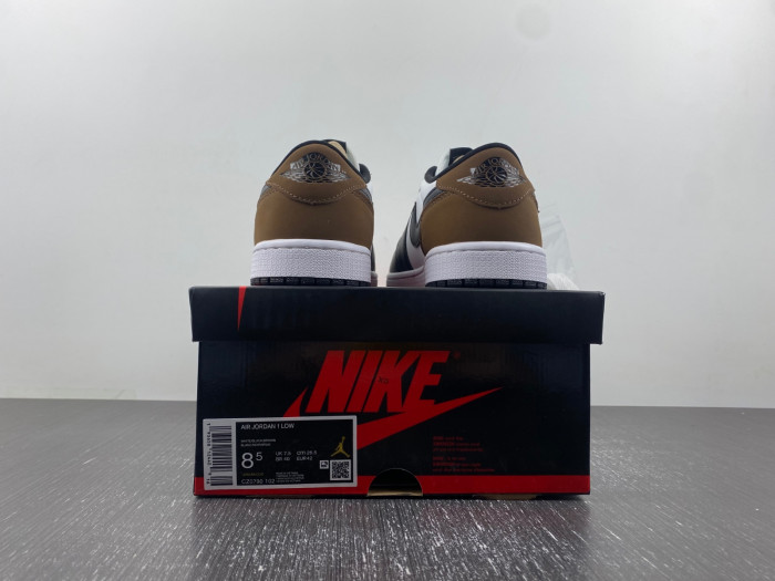 Air Jordan 1 Retro Low OG "Mocha" CZ0790-102