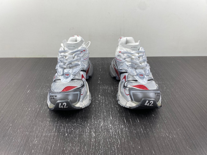 BALCIA RUNNER SNEAKER