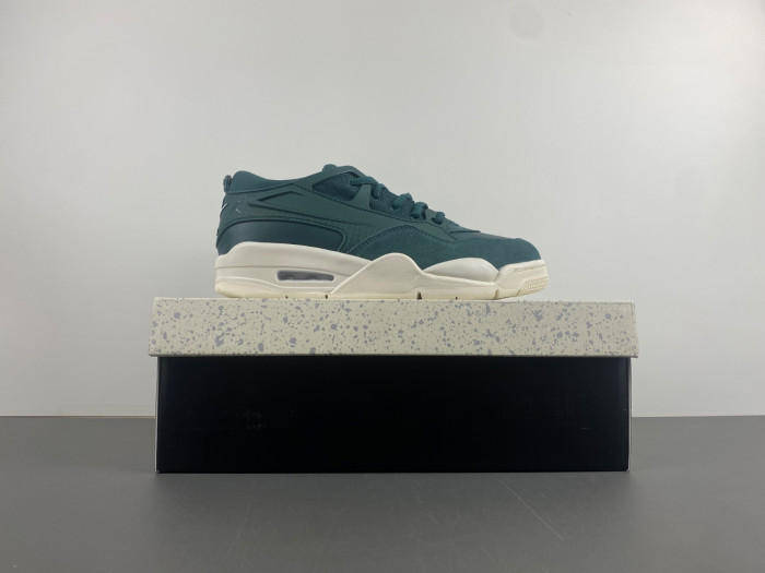 Air Jordan 4 RM WMNS "Oxidized Green" FQ7940-300