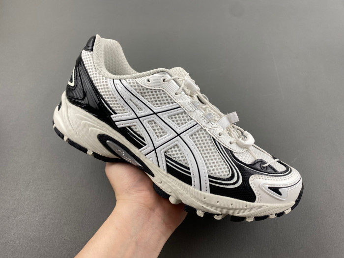 As*ic*s gel-kahana tr v4 black white 1203a497-100