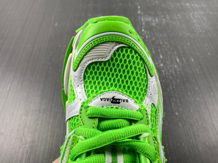 BALCIA RUNNER SNEAKER