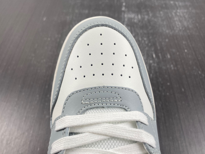 OFW C/O VIRGIL ABLOH Out Of Office OOO Low Tops