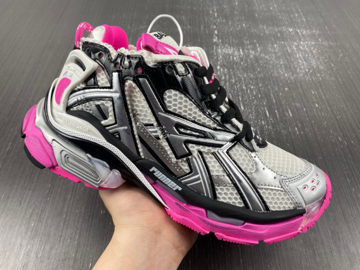 BALCIA RUNNER SNEAKER