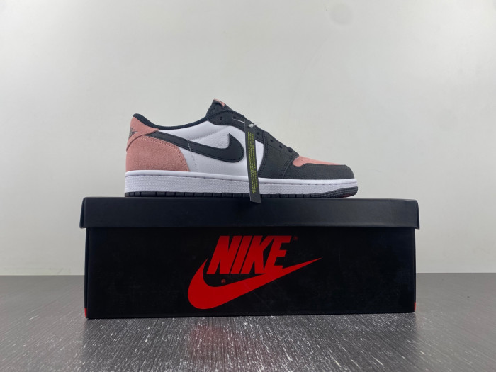 Jordan 1 Low OG Bleached Coral - CZ0790-061