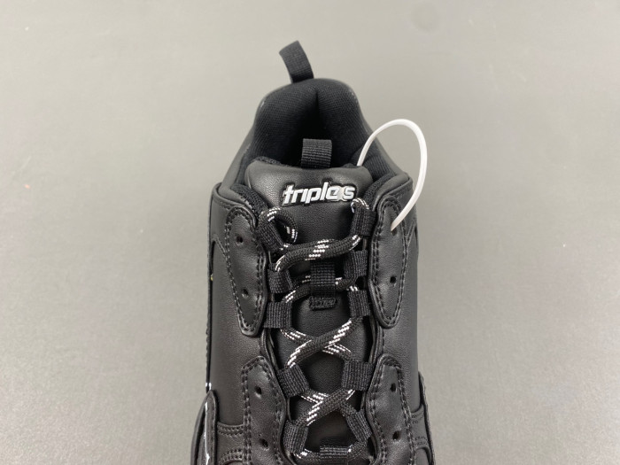 BALCIA TRIPLE S SNEAKER