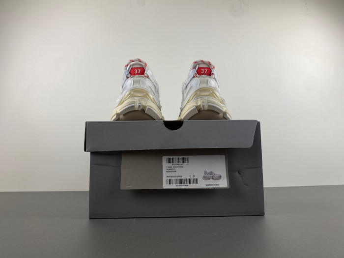 BALCIA RUNNER SNEAKER