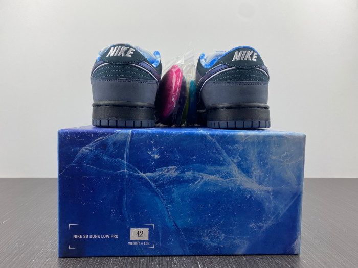CONCEPTS X NIKE SB DUNK LOW Blue Lobster 313170-342